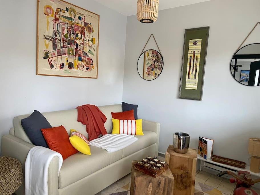 Photo of Livingroom in Endoume