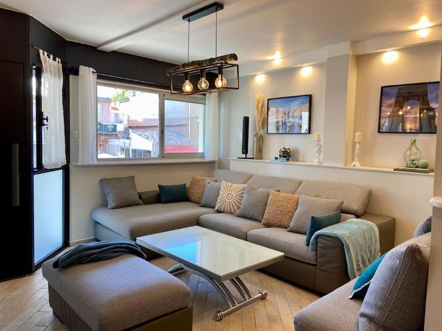 Photo of Livingroom in Endoume
