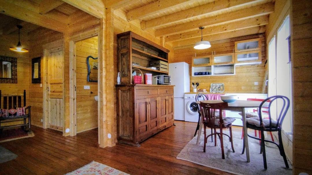 Photo of Livingroom in Puerto Castilla