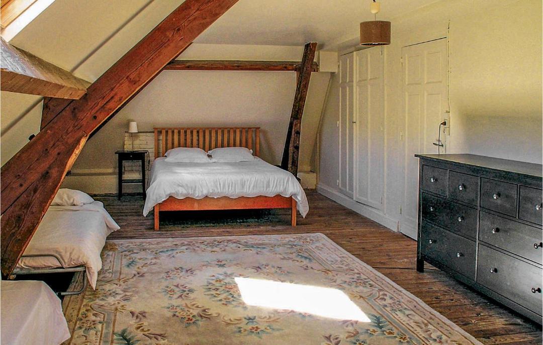 Photo of Bedroom in Terrasson-la-Villedieu