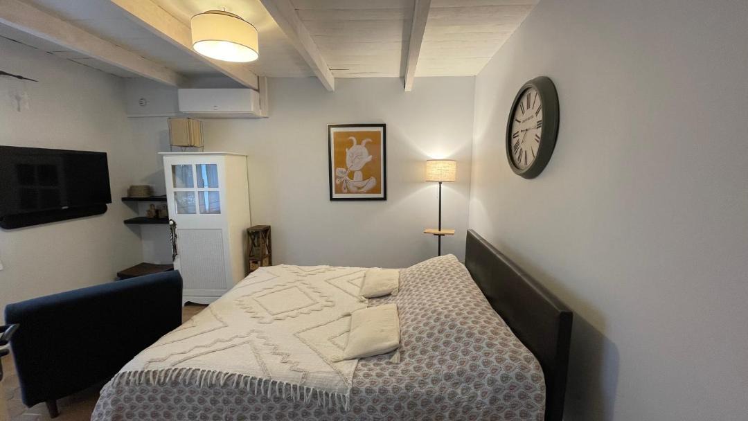 Photo of Bedroom in Garrigues