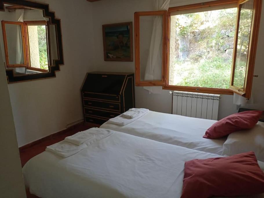 Photo of Bedroom in Vilviestre de los Nabos