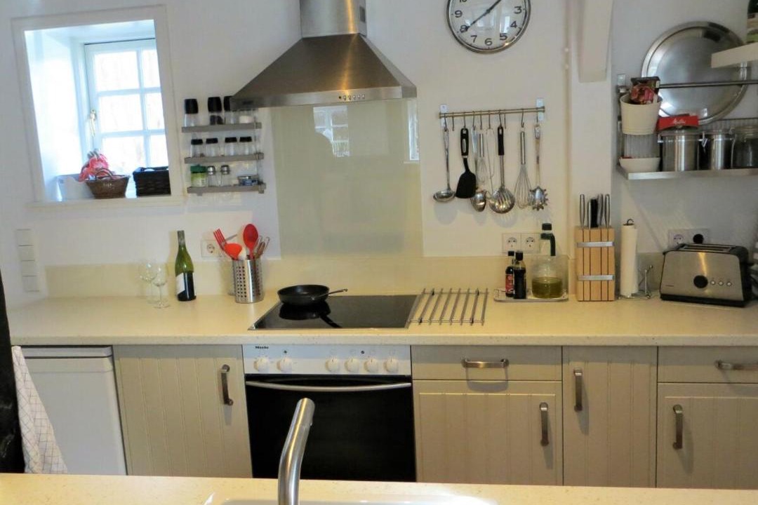 Photo of Kitchen in Damp