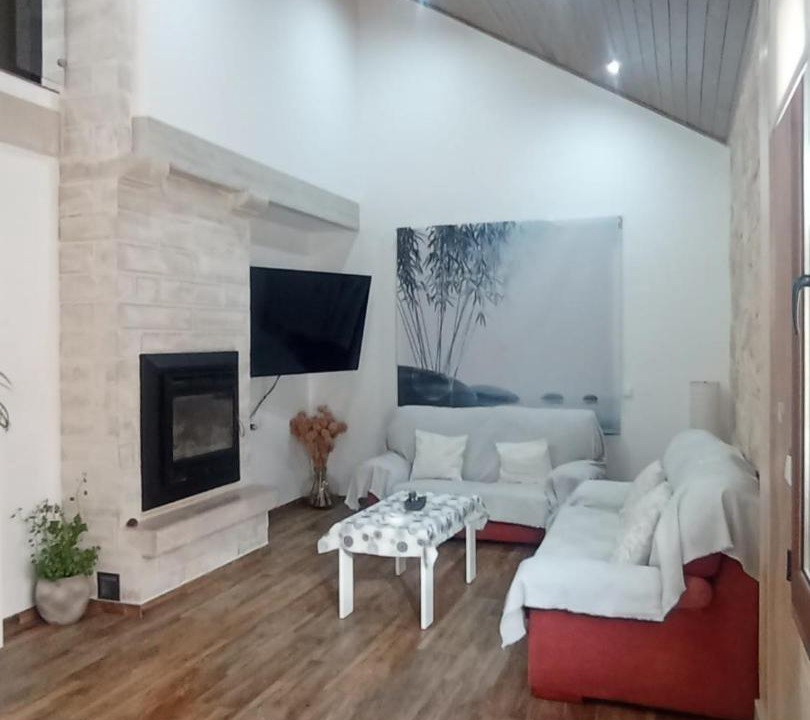 Photo of Livingroom in Carboneras de Guadazaon