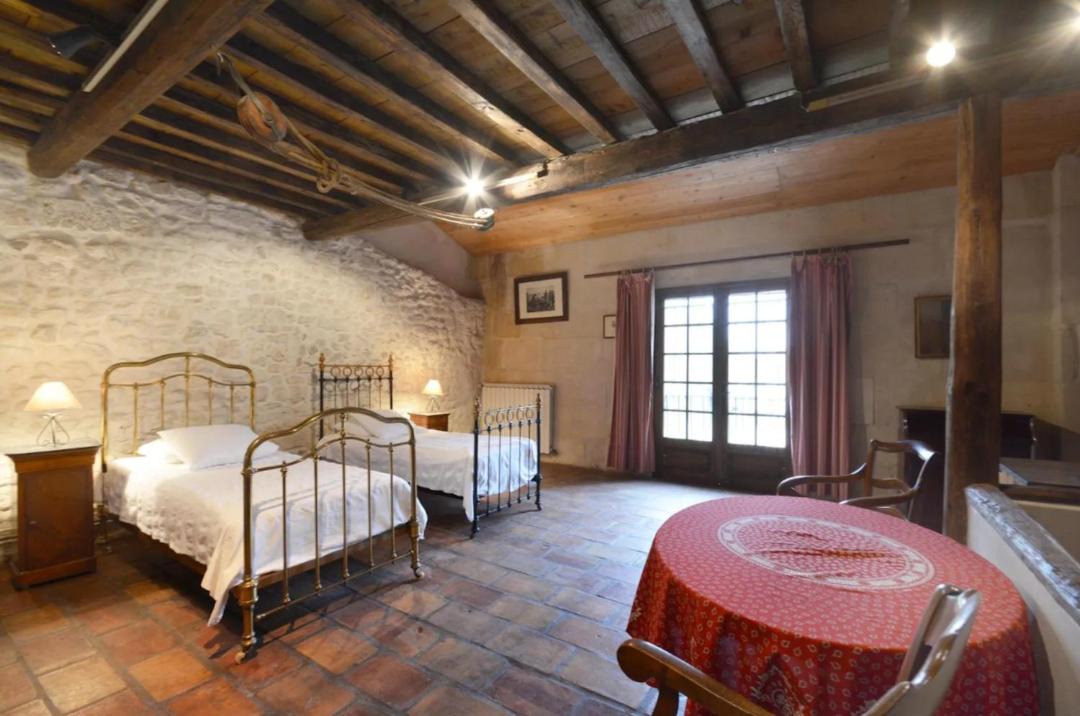 Photo of Bedroom in Saintes-Maries-de-la-Mer
