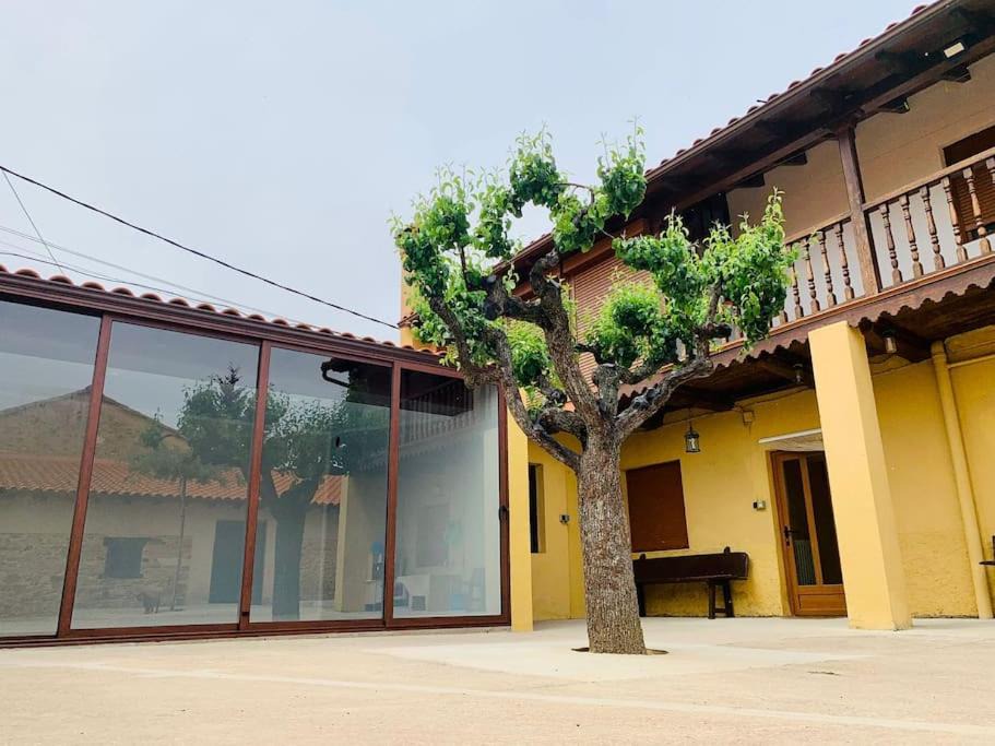Photo of Buildings in Valdespino de Somoza