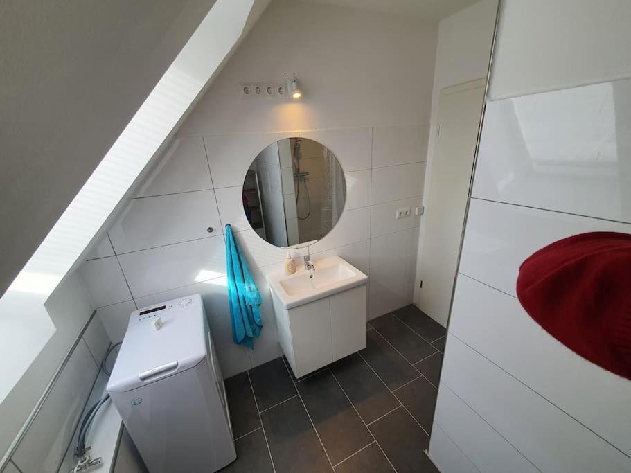Photo of Bathroom in Russee - Hammer