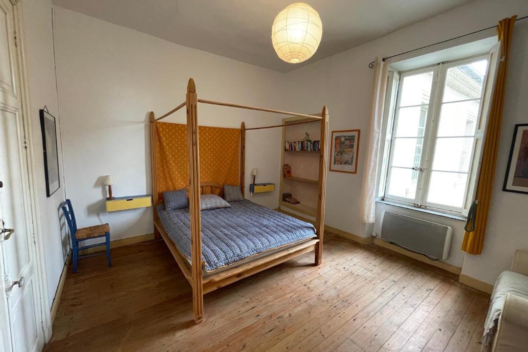 Photo of Bedroom in Homps