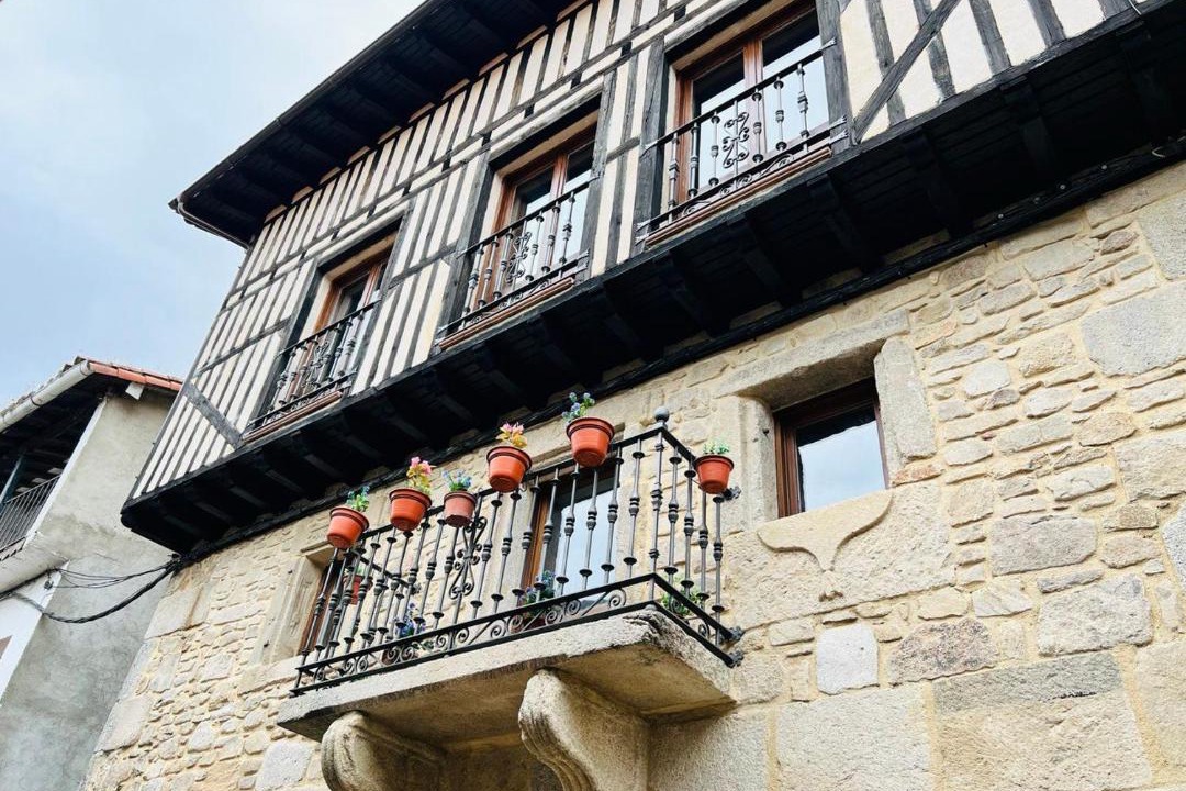 Photo of Buildings in Mogarraz