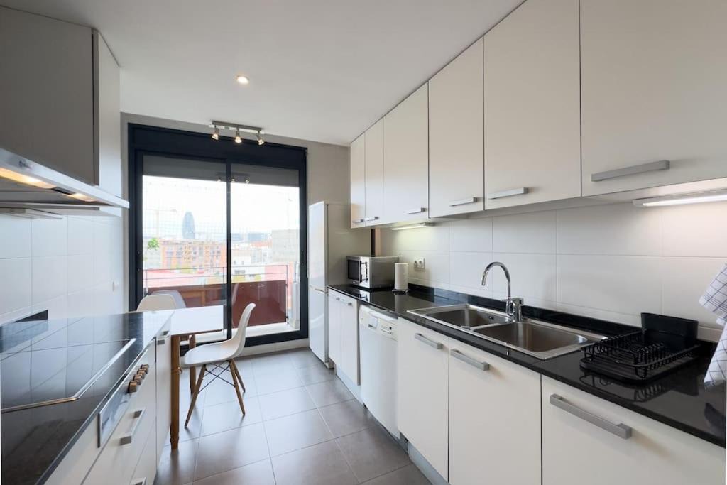 Photo of Kitchen in La Vila Olimpica del Poblenou