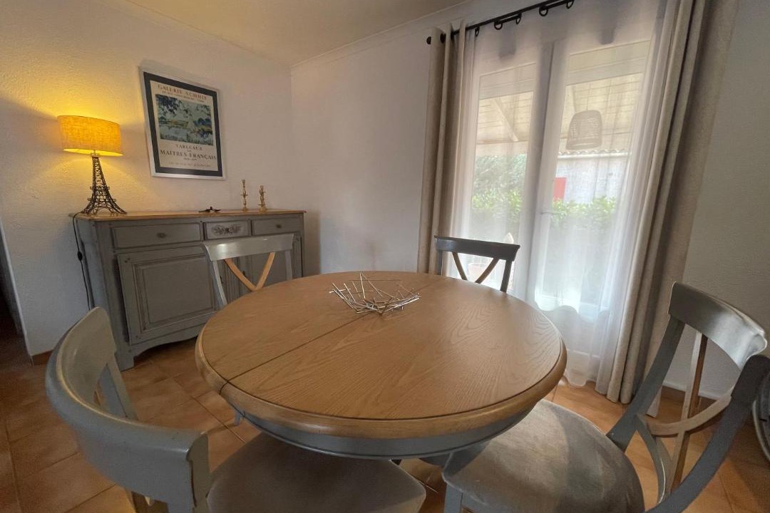 Photo of Livingroom in Marguerittes