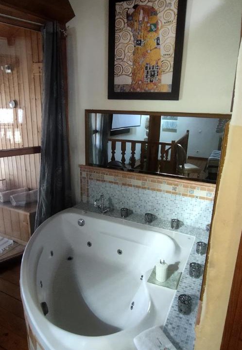 Photo of Bathroom in Umbrias