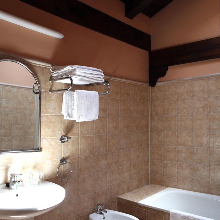 Photo of Bathroom in Elizondo