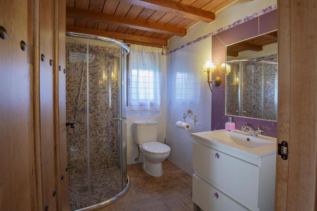 Photo of Bathroom in Jerte