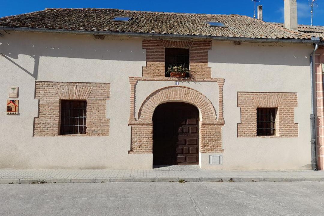 Photo of Buildings in Nieva
