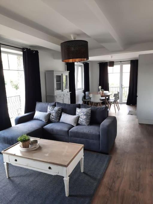 Photo of Livingroom in Brazey-en-Plaine