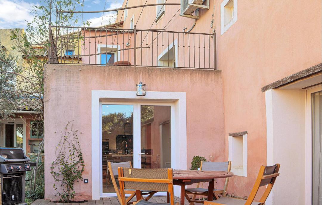 Photo of Patio Balcony in Bellegarde-sur-Valserine