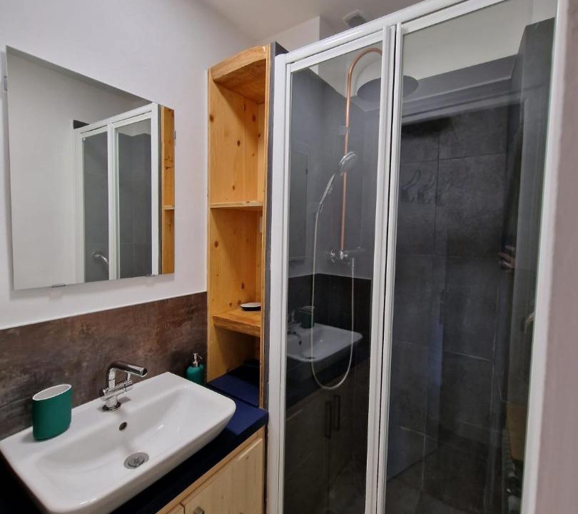 Photo of Bathroom in Lons-le-Saunier