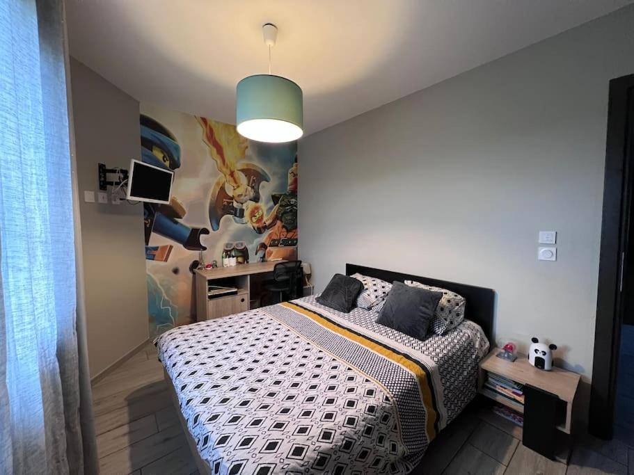 Photo of Bedroom in Ambronay