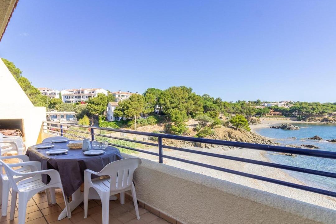 Photo of Patio Balcony in Llanca