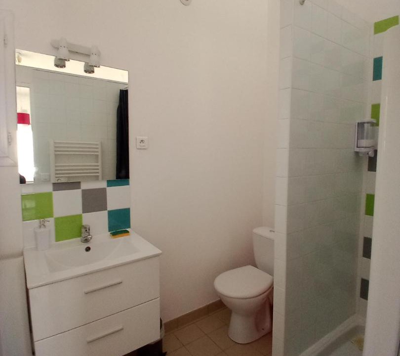 Photo of Bathroom in Bouc-Bel-Air