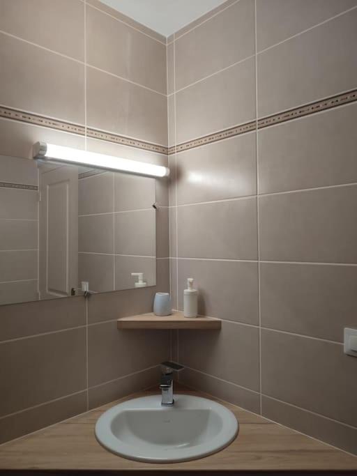 Photo of Bathroom in La Cote-Saint-Andre