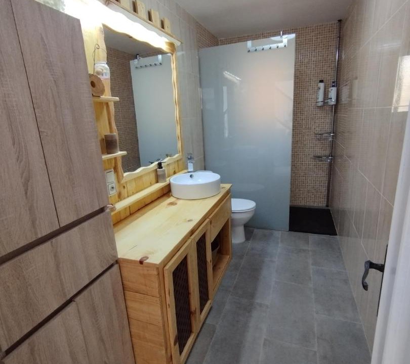 Photo of Bathroom in Losana de Piron