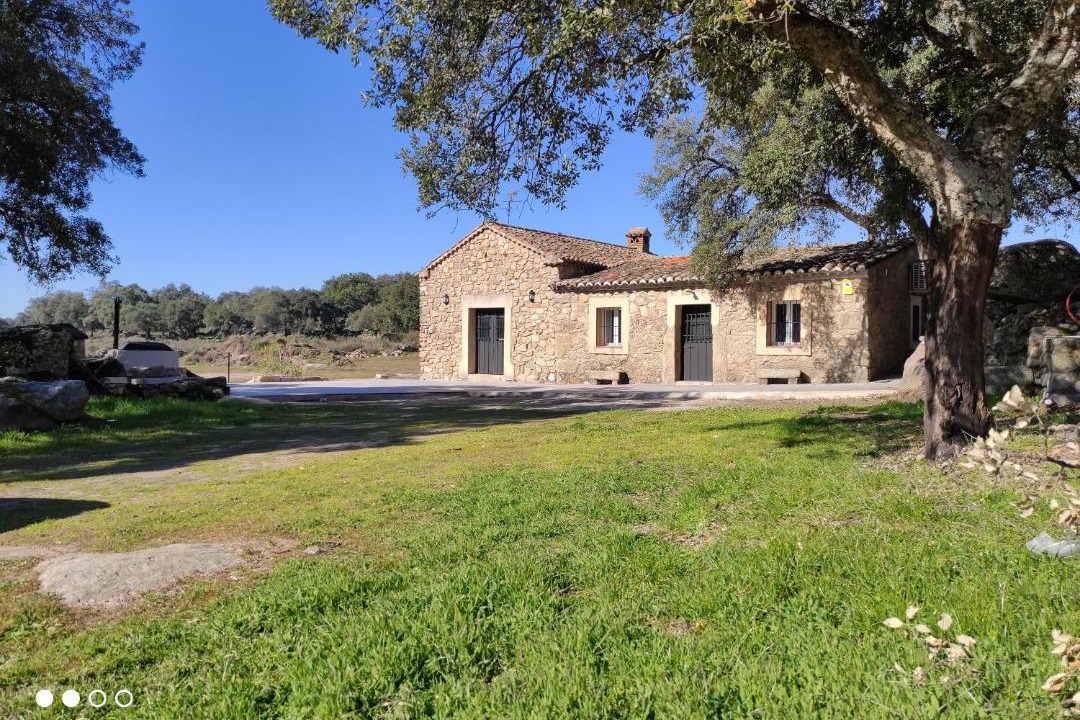 Photo of Buildings in Montanchez