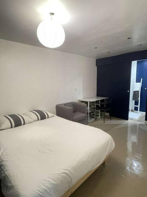 Photo of Bedroom in Quartier Saint-Marc - Croix de Pierre - Saint-Nicaise