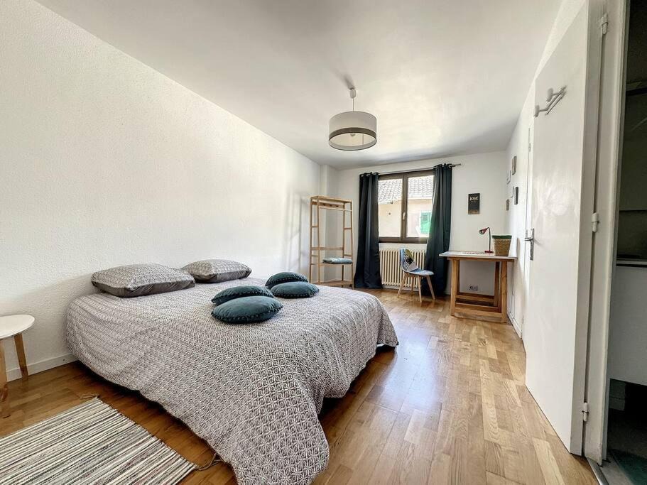 Photo of Bedroom in Chevry