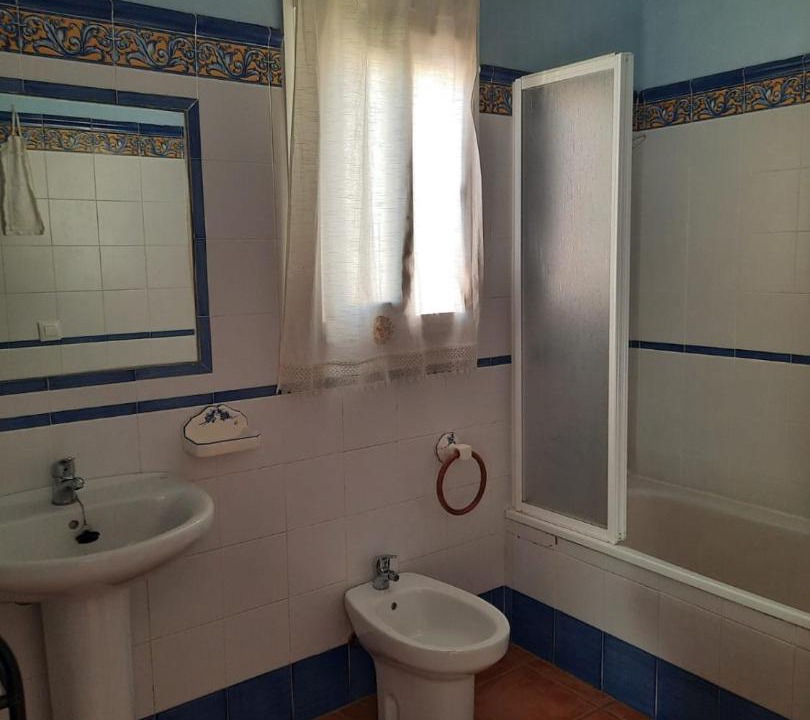Photo of Bathroom in Sector O - Ostrero