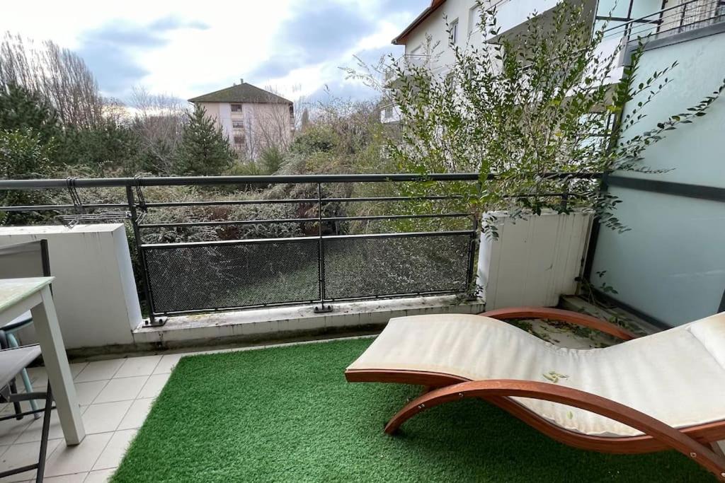 Photo of Patio Balcony in Ferney-Voltaire