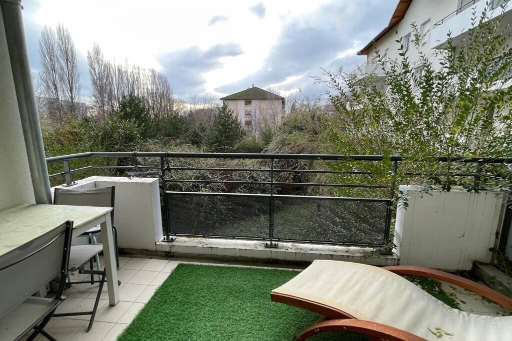 Photo of Patio Balcony in Ferney-Voltaire