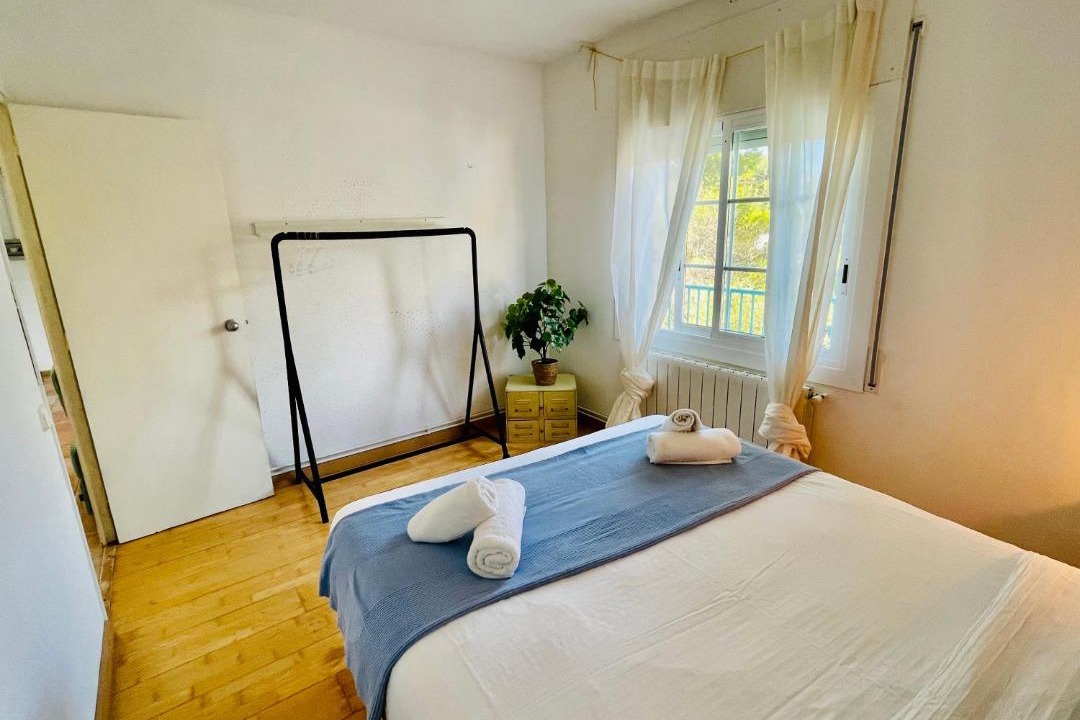 Photo of Bedroom in Vallpineda
