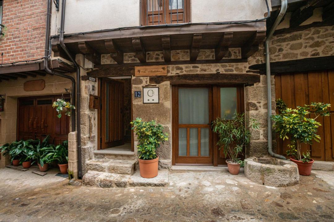 Photo of Buildings in San Martin de Trevejo