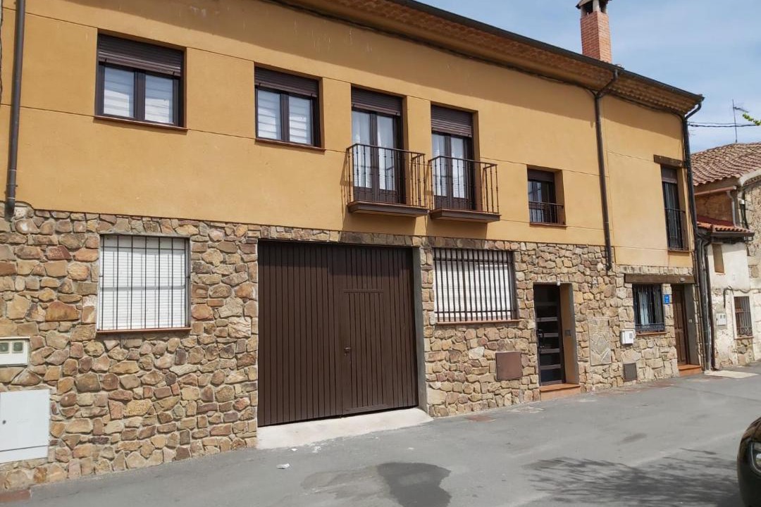 Photo of Buildings in San Cristobal de Segovia