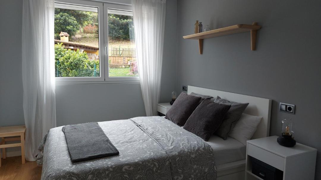 Photo of Bedroom in Pontedeume