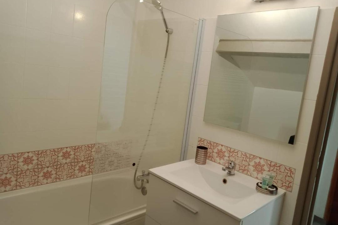 Photo of Bathroom in Tarbes