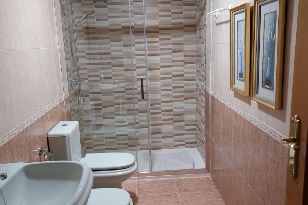 Photo of Bathroom in Plasencia