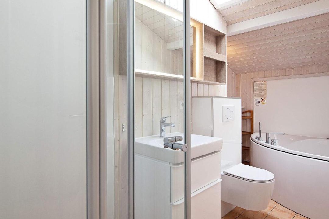 Photo of Bathroom in Lensterstrand