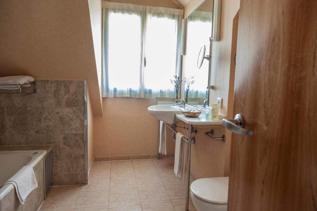 Photo of Bathroom in San Lorenzo de El Escorial
