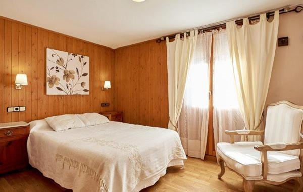 Photo of Bedroom in Chisagues