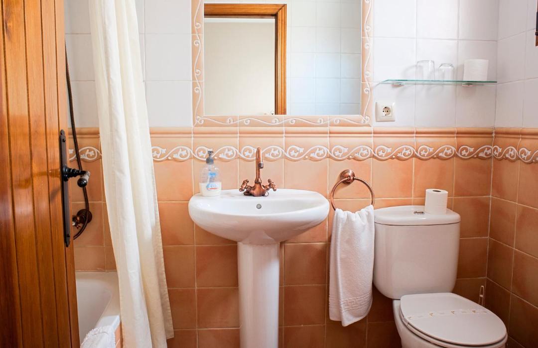 Photo of Bathroom in Caminomorisco