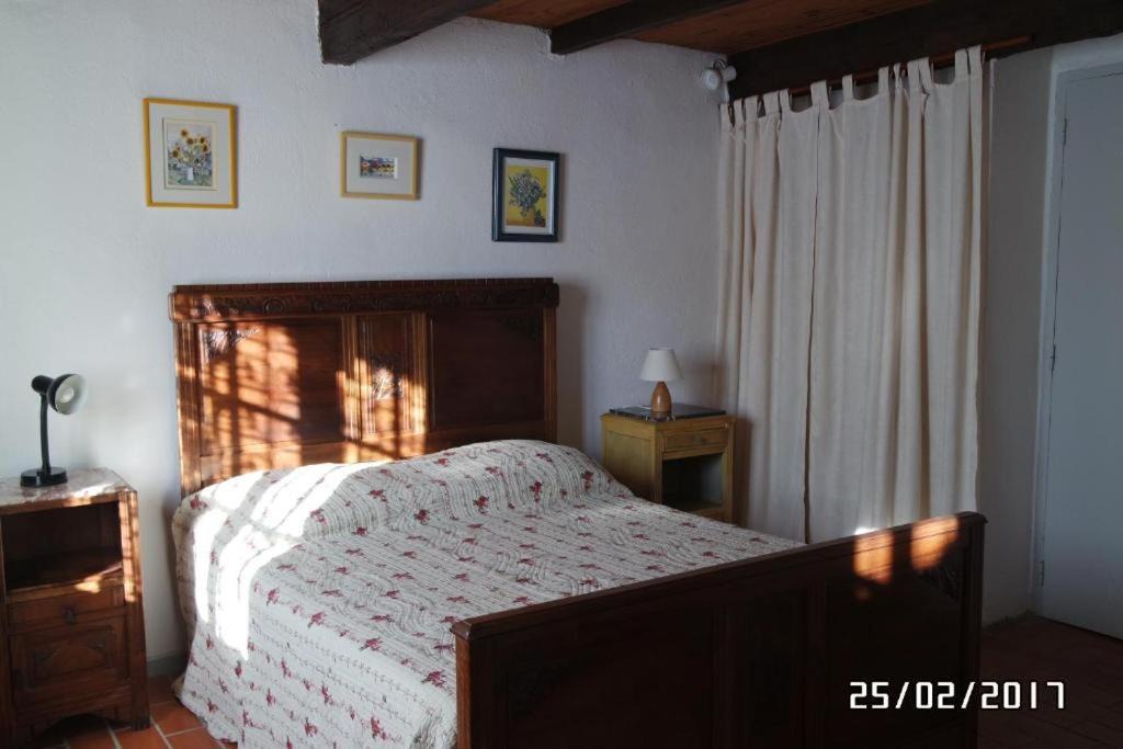 Photo of Bedroom in Eygalieres
