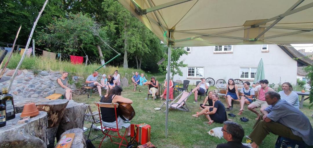Photo of Others in Pantow