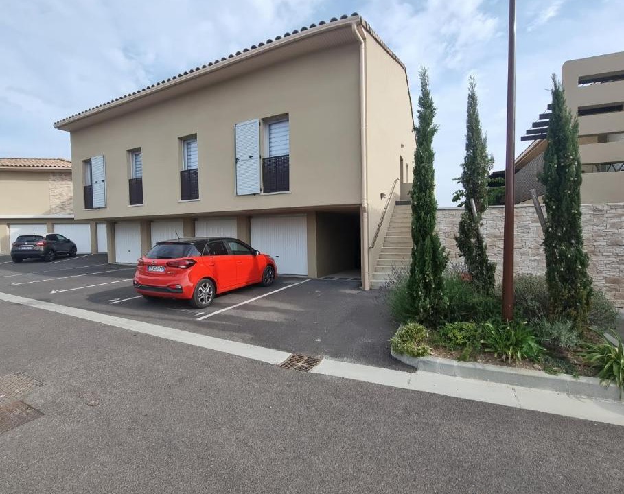 Photo of Buildings in Salon-de-Provence