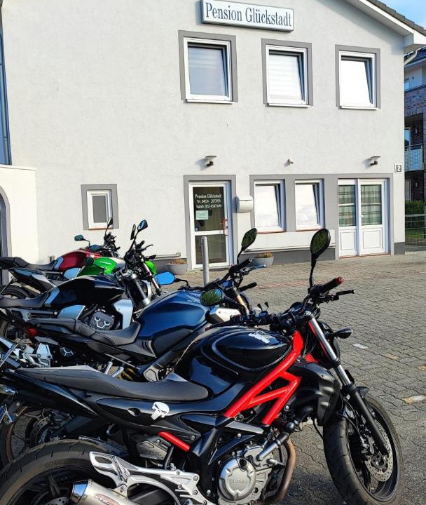 Photo of Others in Glueckstadt