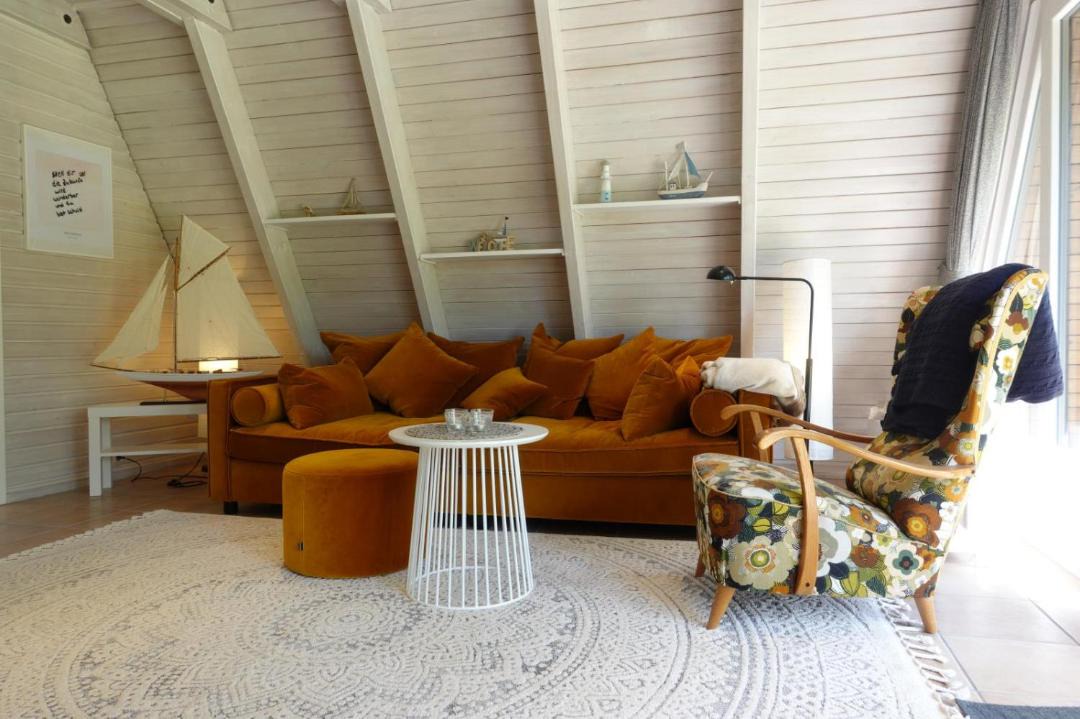 Photo of Livingroom in Damp