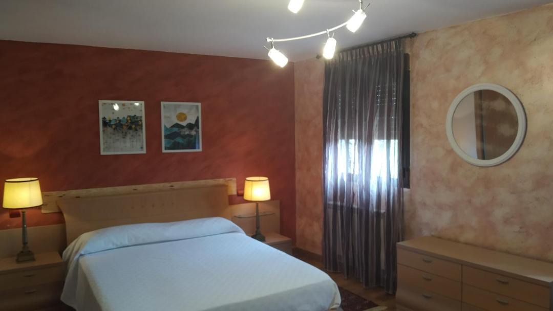 Photo of Bedroom in Bustares