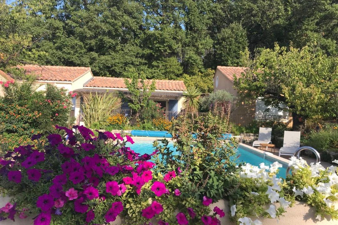 Photo of Outdoor in Eyragues